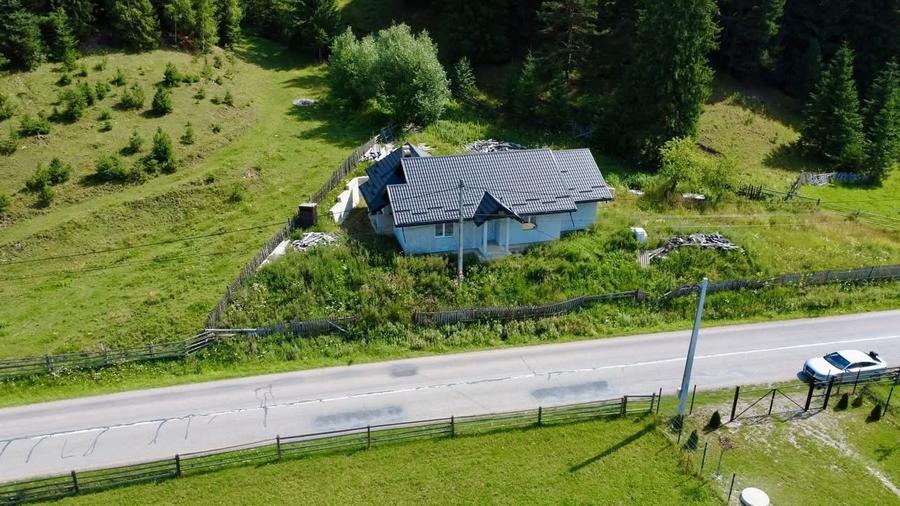 Casă individuală cu 4 camere cu Teren 1200 Mp în Breaza