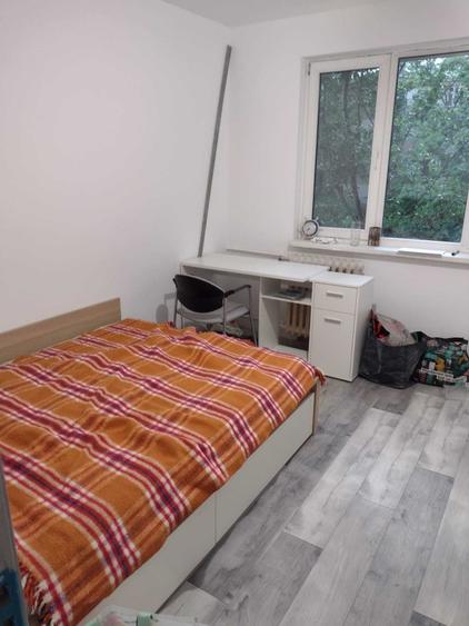 Apartament cu 3 camere decomandat în Gorjului