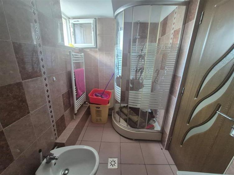 Apartament 3 camere decomandat Pacurari Iasi - 11