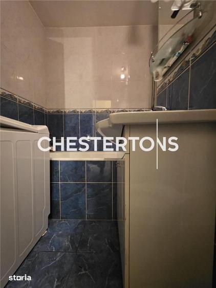 Apartament cu 3 camere decomandat în Drumul Taberei