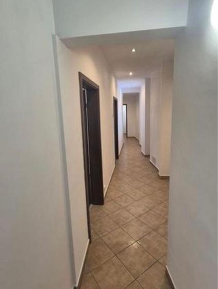 Inchiriez camera in apartament Centrul Vechi, Strada Franceza - 10