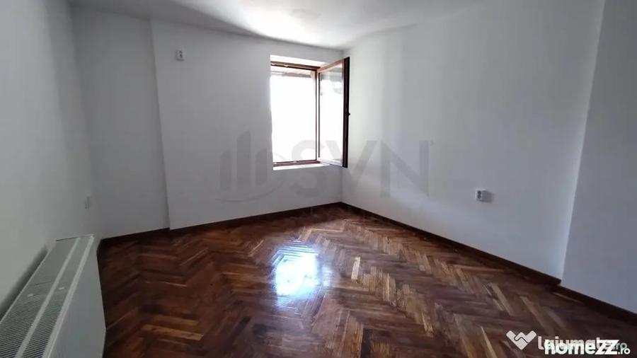 Apartament cu 3 camere decomandat în Capitale
