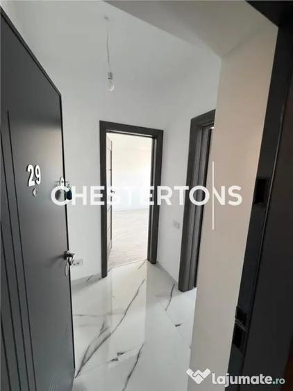 Apartament cu 2 camere decomandat în Valea Oltului