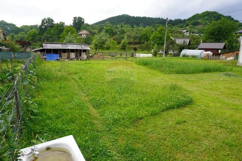 Casă cu 4 camere cu Teren 1895 Mp în Săliște