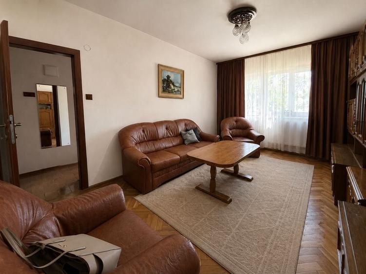 Proprietar Apartament mare cu 3 Camere Aradului Negociabil - 1