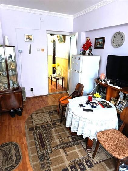 Garsonieră decomandată în Marna