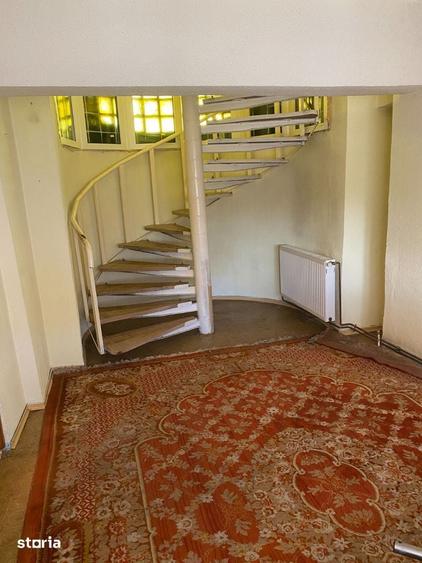 Apartament cu 4 camere decomandat în Unirii Centru