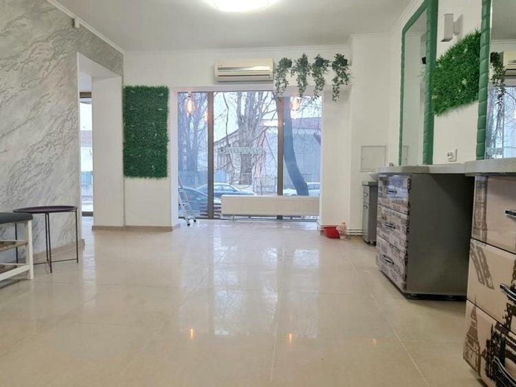 Spațiu comercial, de 75 mp, în Aeroport