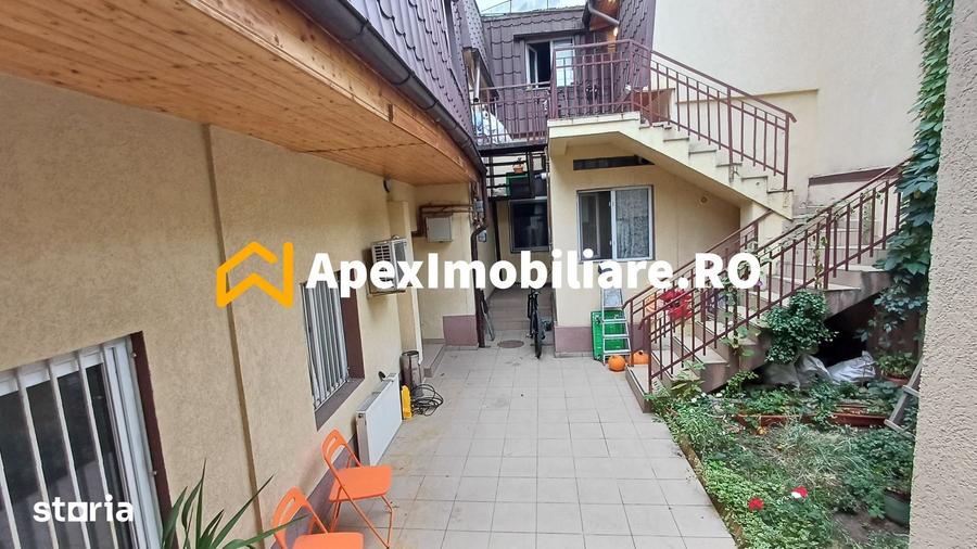 Apartament cu 2 camere decomandat în Victoriei