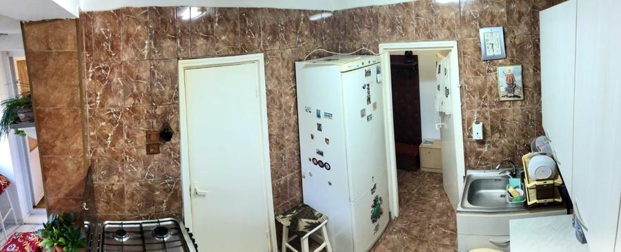 Apartament cu 3 camere decomandat în Berceni