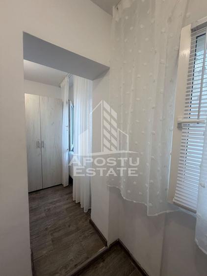 Garsoniera de vanzare, renovata , Zona Lipovei - 8