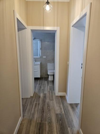 Duplex cu 5 camere cu Canalizare în Covaci