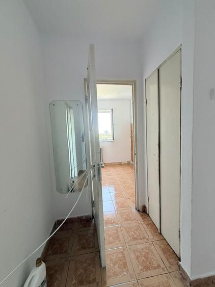 Apartament cu 2 camere decomandat în Vest