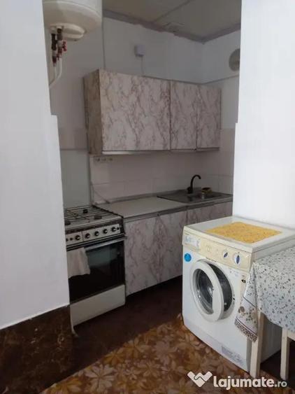 Garsoniera de inchiriat in zona Aparatorii Patriei - 3