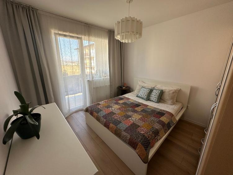 Apartament cu 2 camere decomandat, mobilat în Turnișor