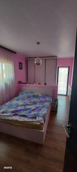 Casă cu 5 camere cu Teren 550 Mp în Cornetu