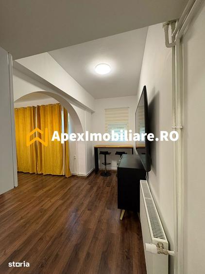 Garsonieră decomandată, mobilată în Eminescu