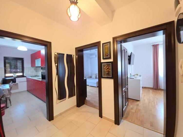 Inchiriez Apartament 2 camere decomandate, Giroc - 2