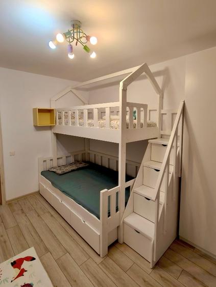 Apartament cu 4 camere decomandat, mobilat în Drumul Taberei