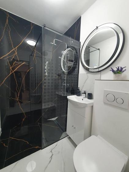 Apartament cu 2 camere semidecomandat în Ultracentral