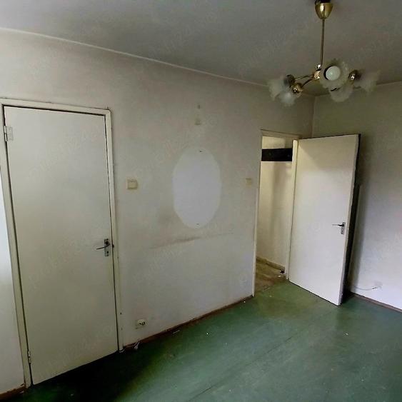 Garsonieră semidecomandată în Unirii