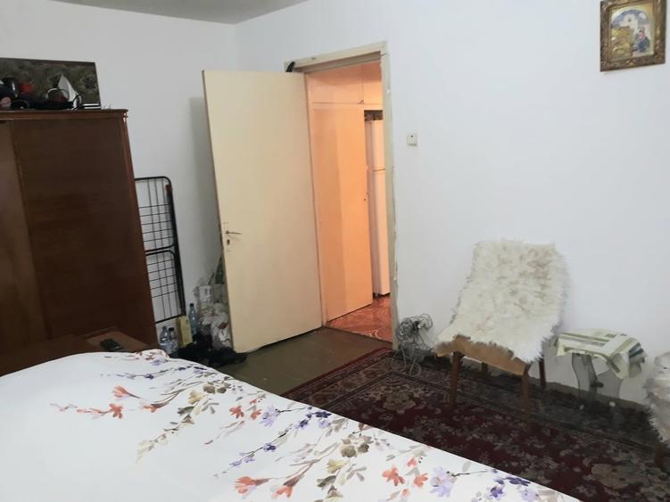 Apartament decomandat în Doamna Ghica