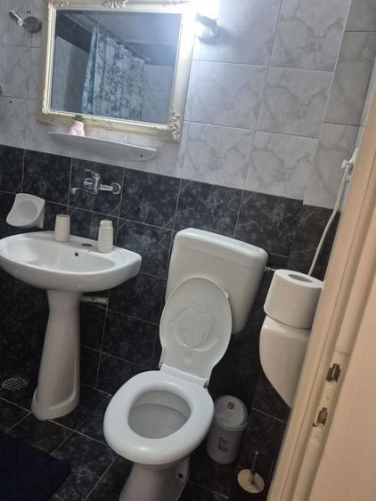 Apartament cu 2 camere decomandat în Horea