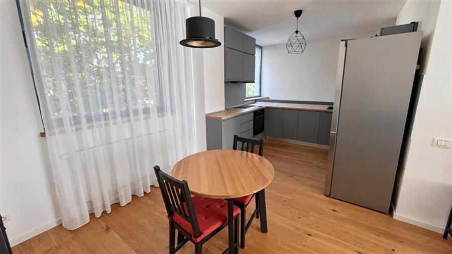 Apartament cu 2 camere decomandat, mobilat în Eminescu