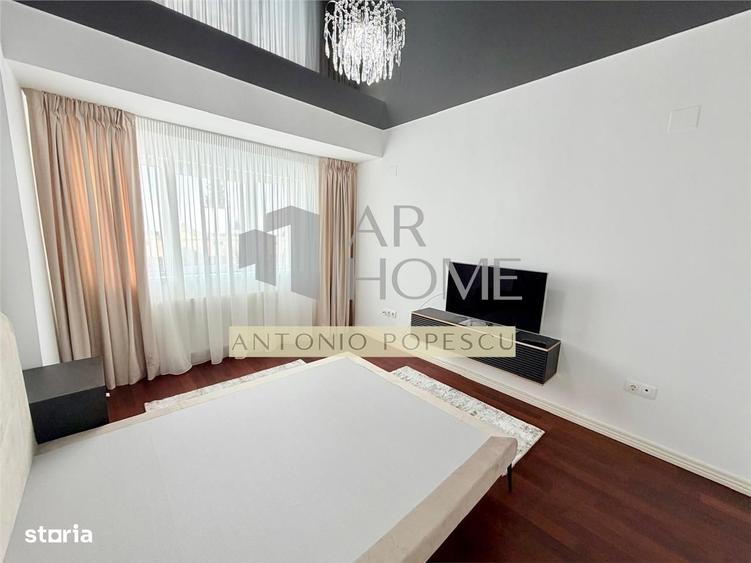 Apartament cu 4 camere, mobilat în Ultracentral