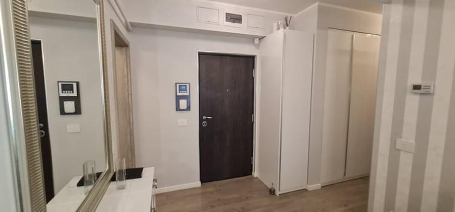 Apartament cu 3 camere nedecomandat în Central