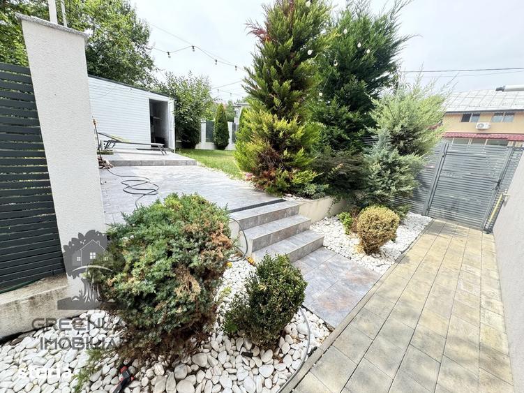 Casă cu 4 camere cu Teren 330 Mp în Mircea cel Bătrân