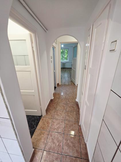 2 camere decomandat | 60 mp utili | Etaj 2 | Zona Sud | Boxă - 21