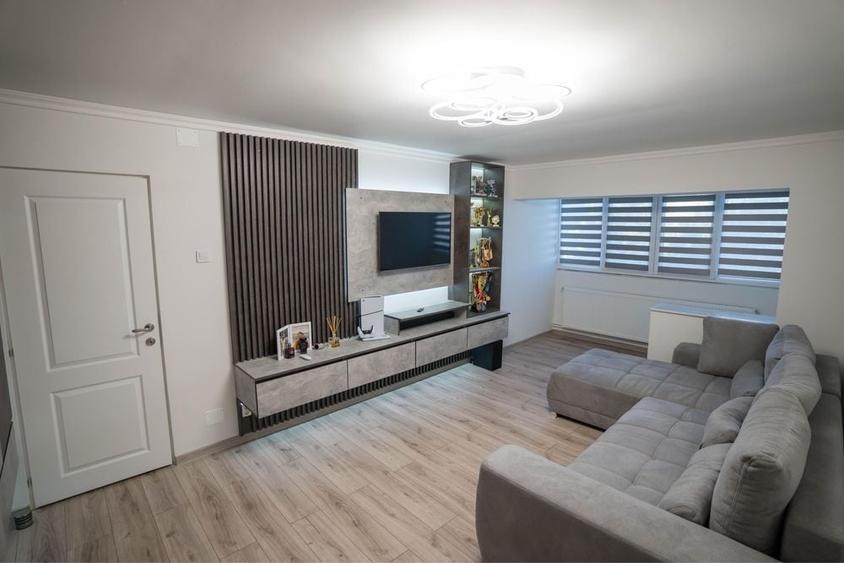 Apartament cu 2 camere decomandat în Deve