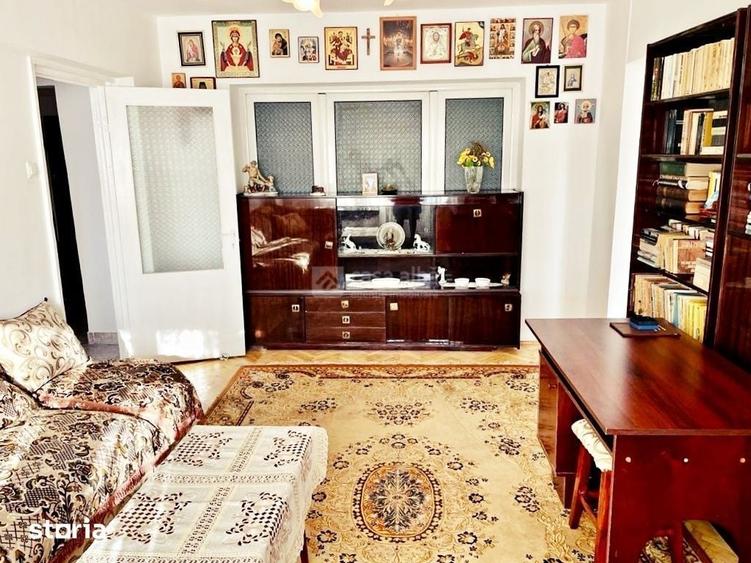 Apartament cu 3 camere în Central