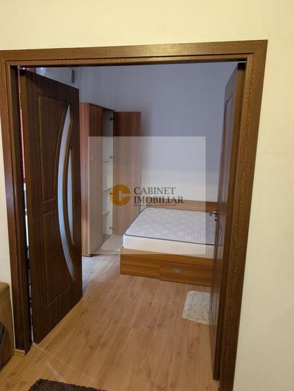 Apartament cu 2 camere semidecomandat, mobilat în Titulescu