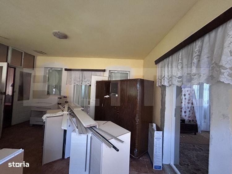 Casă cu 4 camere în Șanț