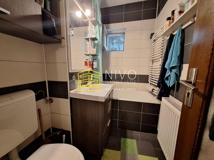 Apartament cu 3 camere decomandat, mobilat în Dâmbu Pietros