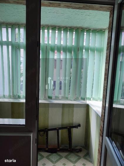 Apartament cu 2 camere semidecomandat, mobilat în Giurgiului