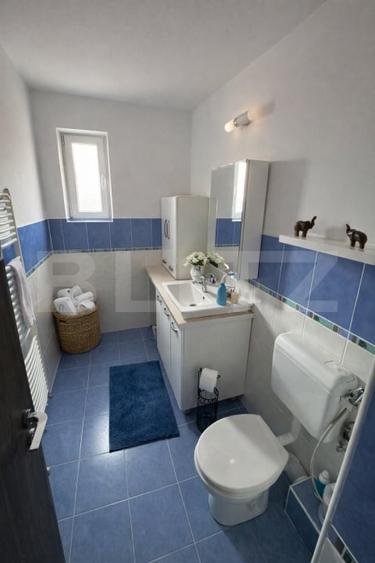 Casă individuală cu 5 camere cu Canalizare în Reghin