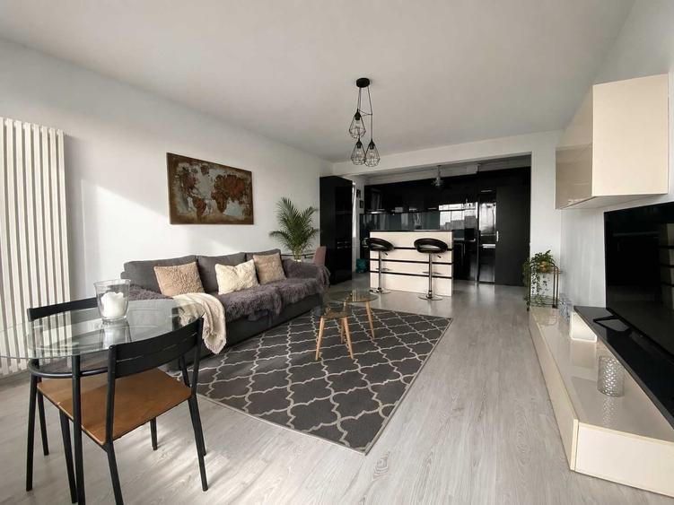 Apartament cu 2 camere decomandat în Ultracentral