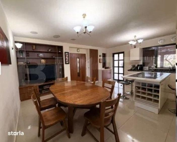Casă cu 4 camere cu Teren 16000 Mp în Ciorani