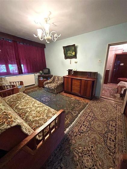 Apartament cu 2 camere semidecomandat în Hipodrom