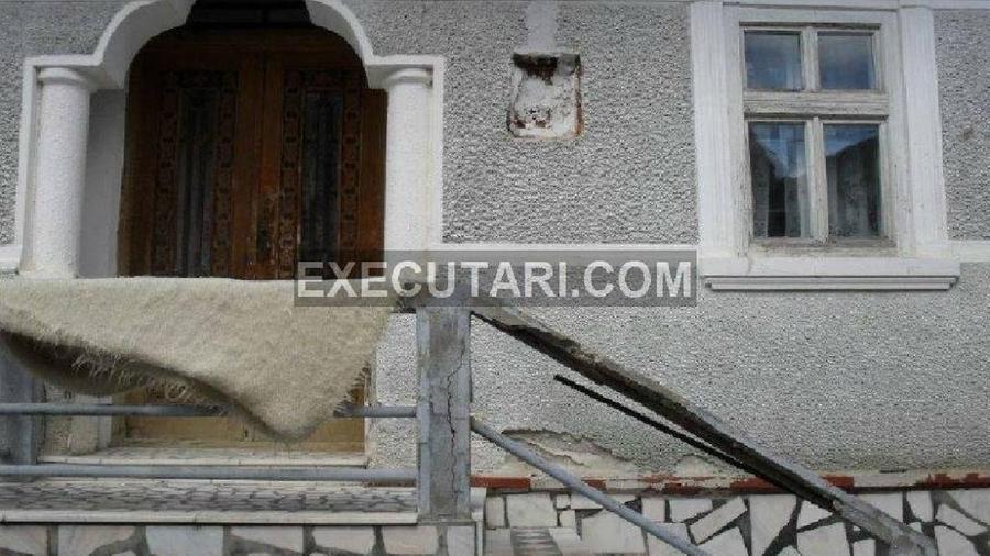 Casă individuală cu 3 camere cu Teren 509 Mp în Poiana Sibiului