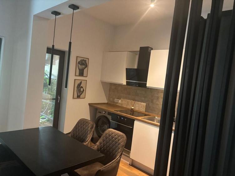Casă cu 3 camere în Central