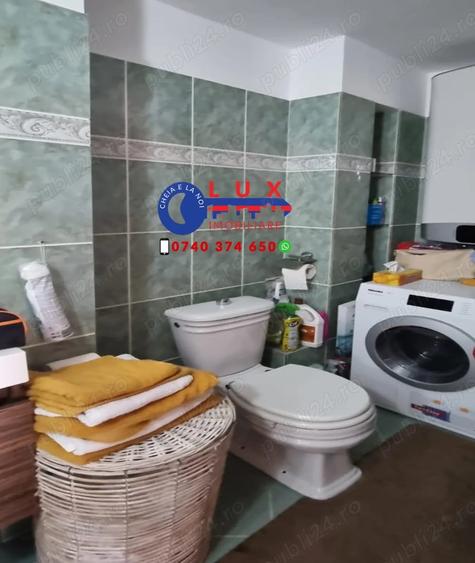 Apartament cu 3 camere decomandat în Babadag