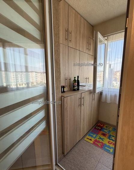 Apartament cu 2 camere decomandat, mobilat în Apărătorii Patriei
