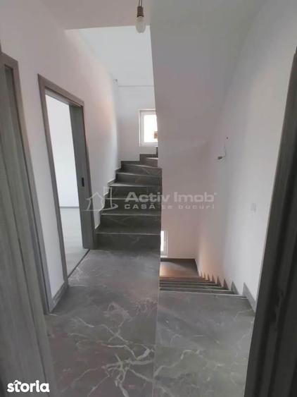 Casa- Vila - soseaua Bucuresti - Magurele -Carrefour(fosta Cora)- ter - 13