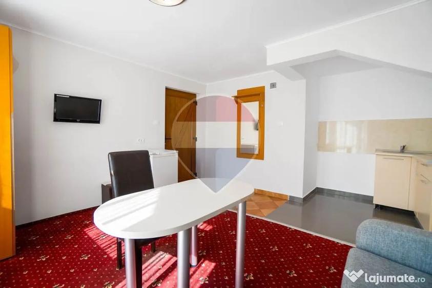 Casă cu 4 camere cu Teren 179 Mp în Central