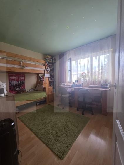 Apartament cu 2 camere semidecomandat, mobilat în Semicentral