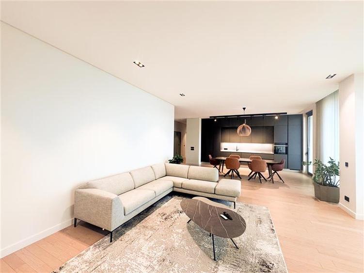 Apartament cu 3 camere decomandat, mobilat în Floreasca